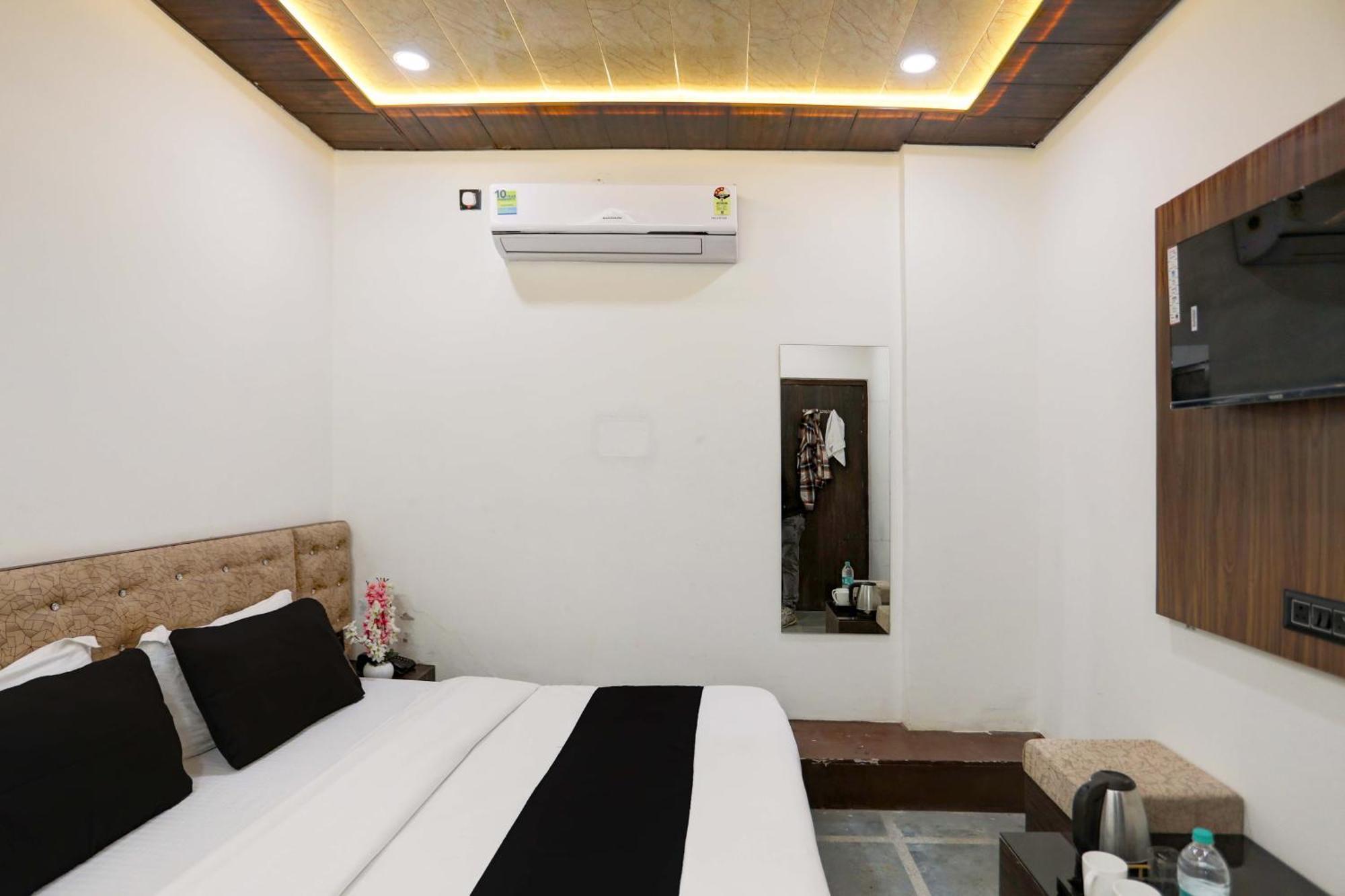 Collection O Park Paradise دلهي المظهر الخارجي الصورة